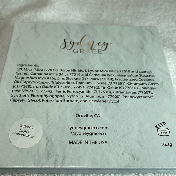 Sydney Grace Where thenWild Things Grow Eyeshadow Palette Light Version LAST ONE - Picture 7 of 8